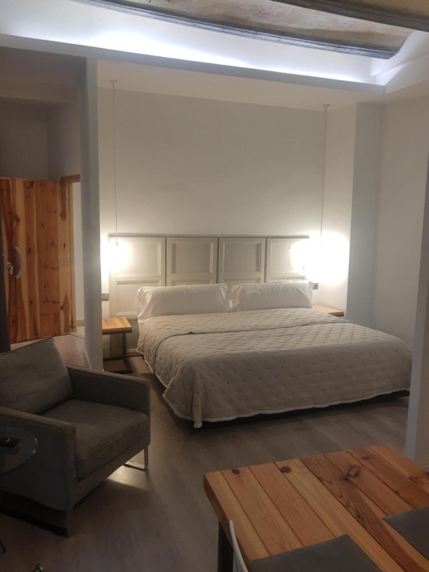 Las Coles Apartasuites Xàtiva Εξωτερικό φωτογραφία