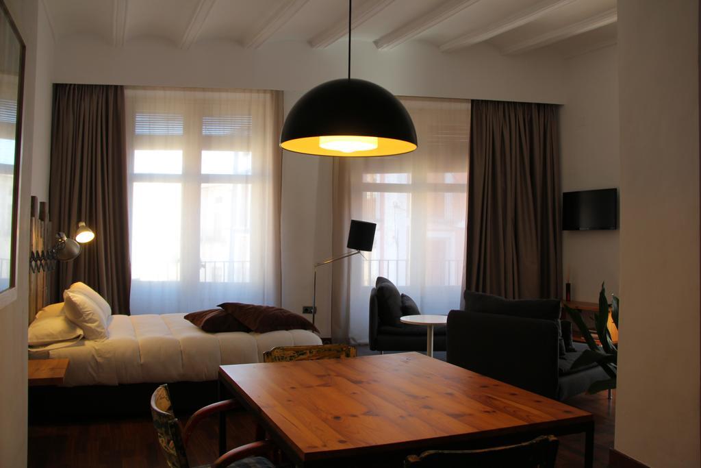 Las Coles Apartasuites Xàtiva Δωμάτιο φωτογραφία