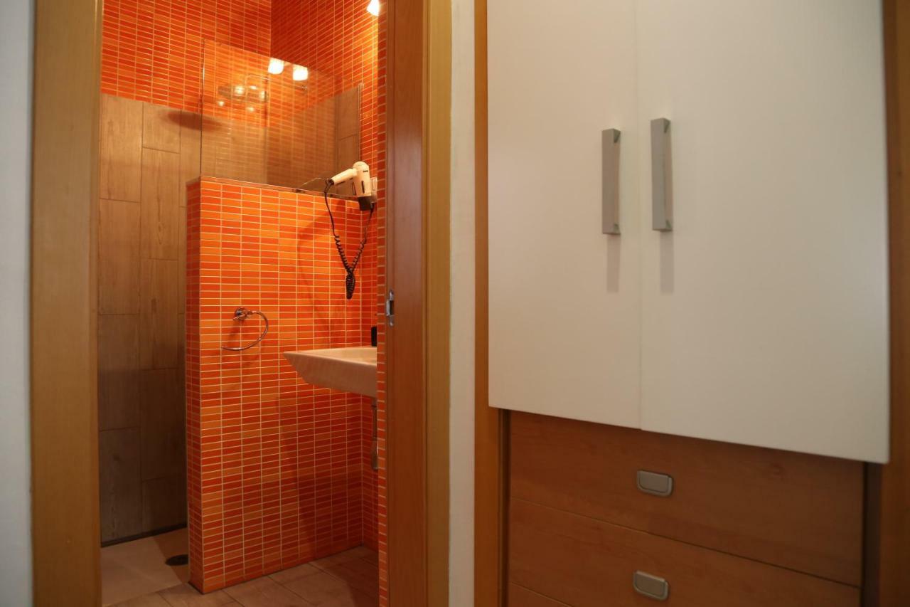 Las Coles Apartasuites Xàtiva Εξωτερικό φωτογραφία